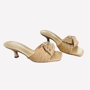 Schutz Kareena Knot Mule Nude Woven Leather Kitten Heel Sandals 5